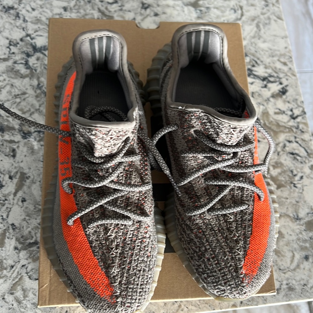 Yeezy Boost 350 V2